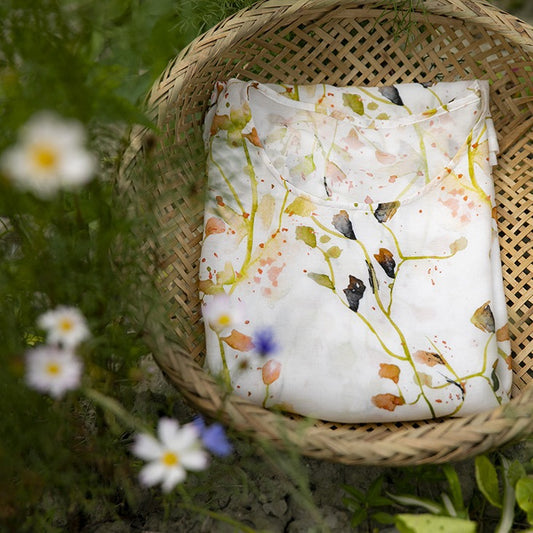 a new design, pastoral style, small fresh pattern silk T-shirt, mulberry silk printed top