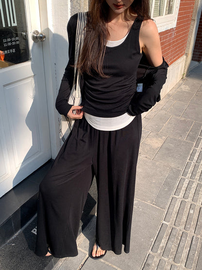 2025 Spring Temperament Knitted Cardigan Vest + High Waist Half-length Pants Three-piece Set Women 89296