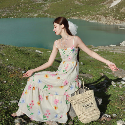 2025 Seaside vacation travel floral suspender dress super beautiful temperament waist long dress unique beautiful small skirt summer
