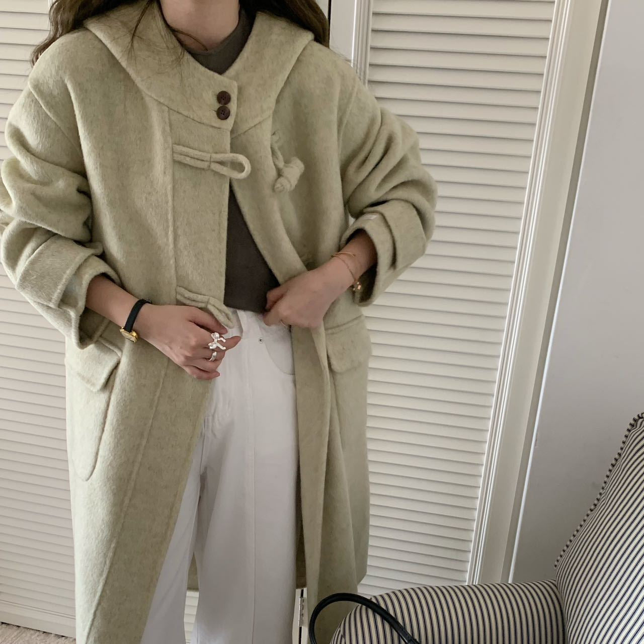 2025 Hooded disc buckle solid color extended double-sided wool coat woolen casual loose coat women's warm autumn and winter