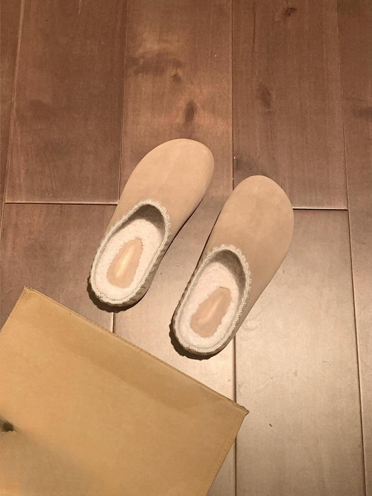 2025  Thick-bottomed Birkenstock fluffy slippers for women's popular winter wear to increase the height of casual cotton half drag