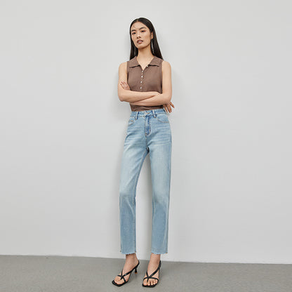 2025 High-end women's clothing, simple repair, high and thin nine-point straight pants, elastic light blue polished white Popularan jeans