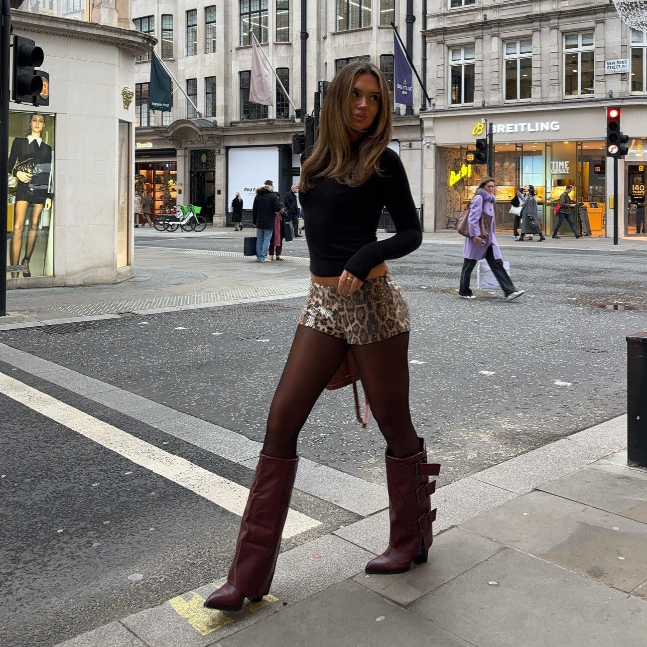 In the summer of , the new  New n low-rise sequined leopard print mini shorts, Spice Girls sexy women's pants