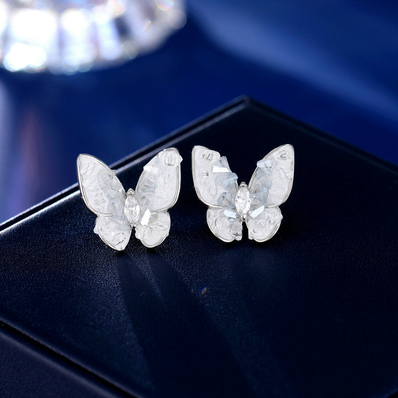 2025 Simple and versatile, high-end sense, super fairy personality, fashion earrings, high-end niche blue crystal butterfly stud earrings, women
