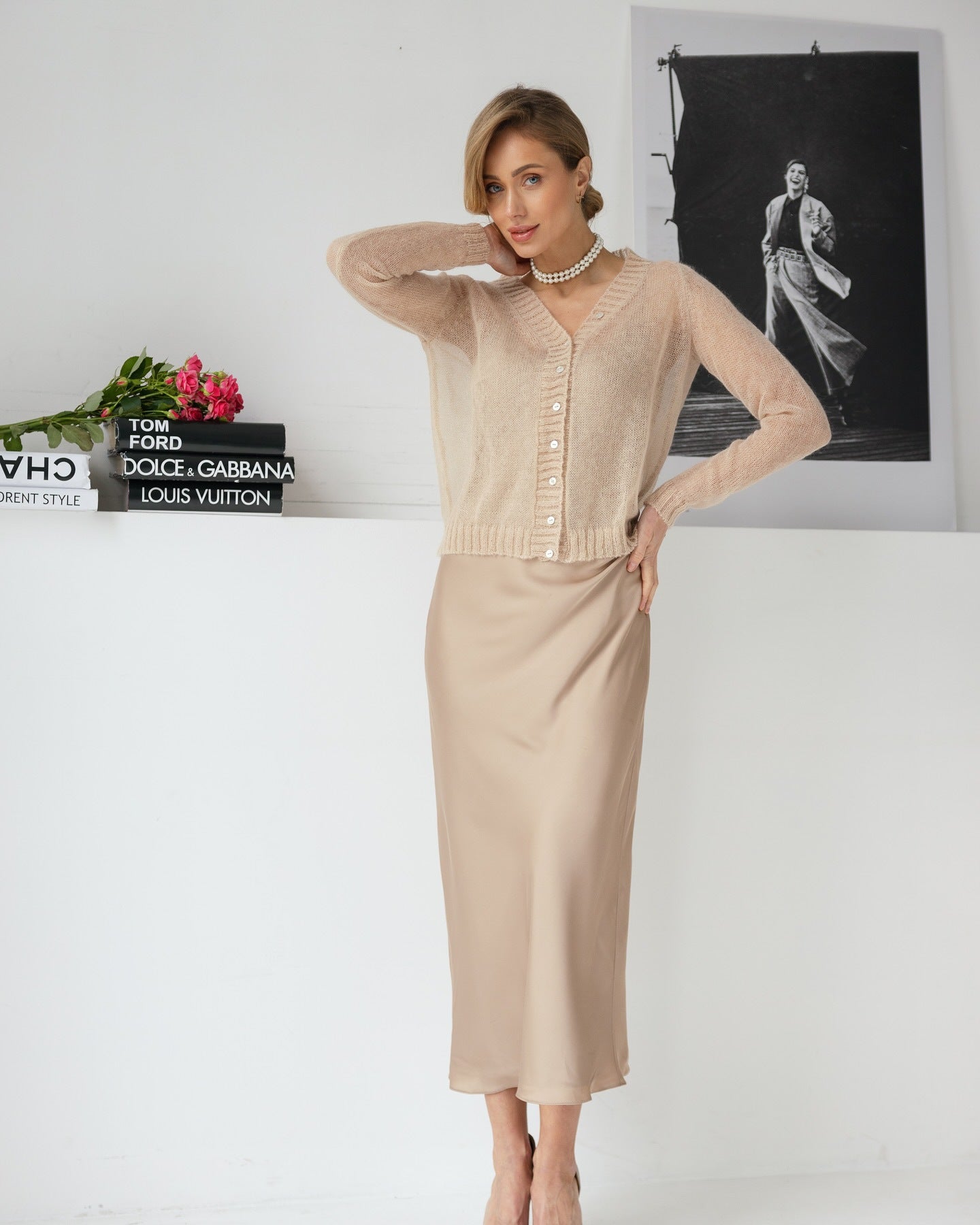 spring new niche  knitted sweater outer wear  New women's clothing fashion perspective long-sleeved top women