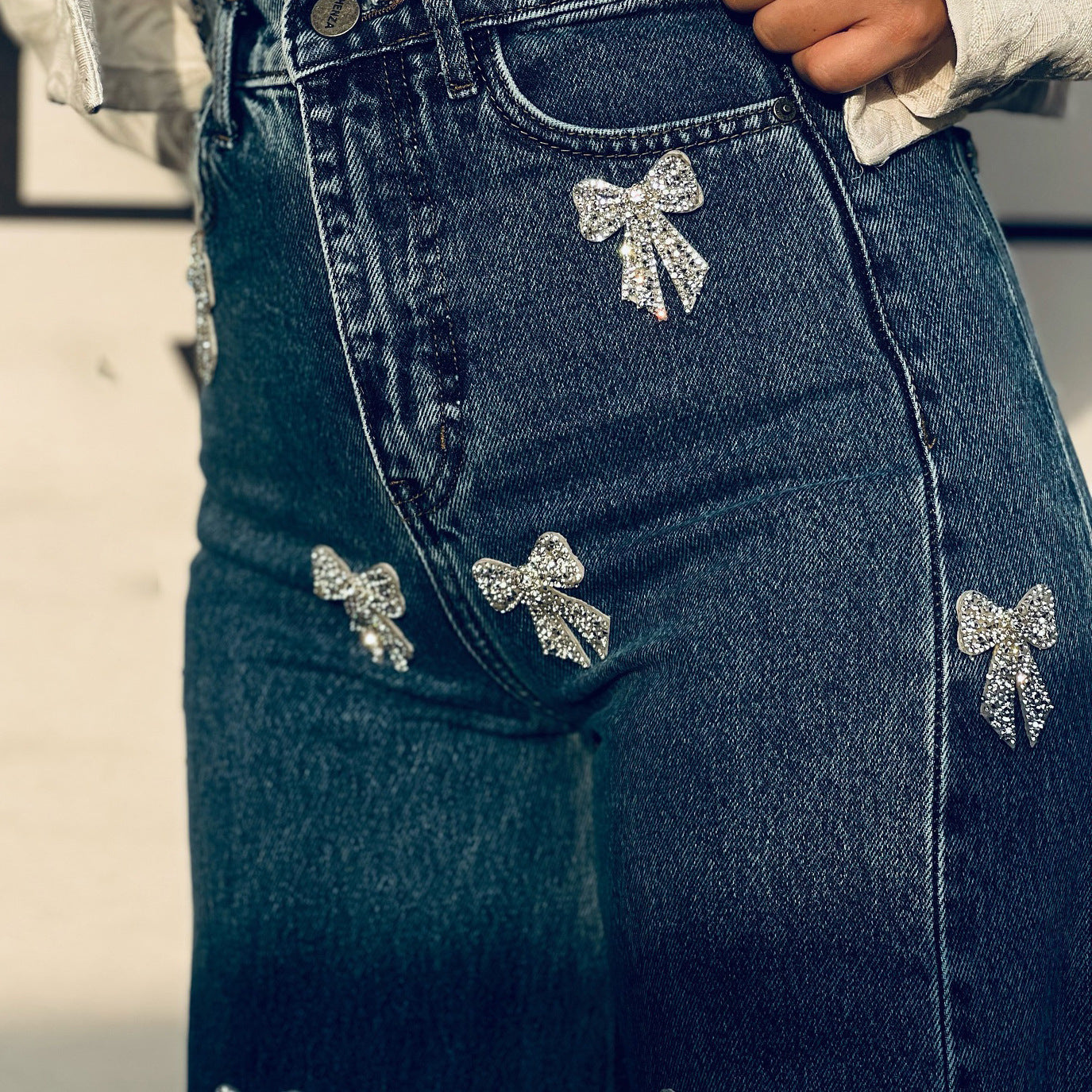 New bow hot diamond design sense slightly pull jeans high waist and thin street style casual trousers