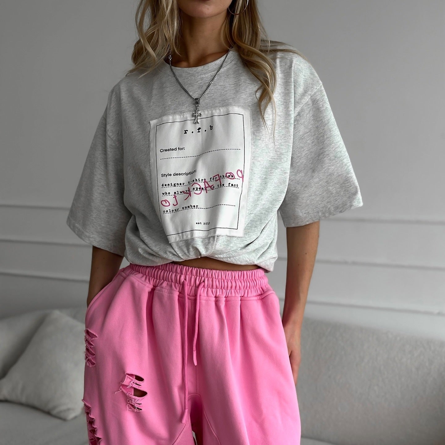 fashion street style cloth embroidered T-shirt for women's loose leisure and comfort versatile summer five-quarter sleeve round neck refined cotton