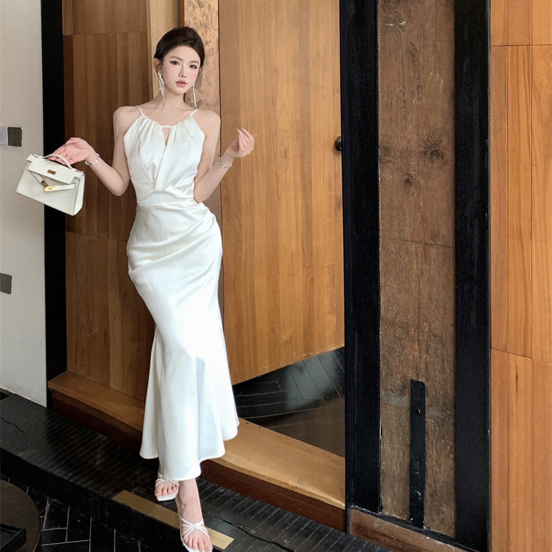 2025 High-end banquet fishtail evening dress women's light luxury niche engagement certificate host white neck suspender dress