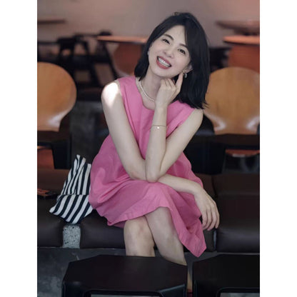 summer new Korean version of small men wear thin and age-reducing versatile casual pink loose vest dress