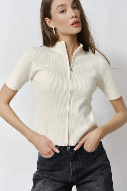 Sexy short-sleeved zipper cardigan T-shirt women's spring and autumn new tight low-necked solid color half-high round neck bottoming T-shirt tide