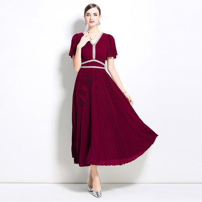 Spring and summer new high-end women's clothing heavy industry nail diamond inlaid georgette pleated v-neck short-sleeved commuter celebrity dress