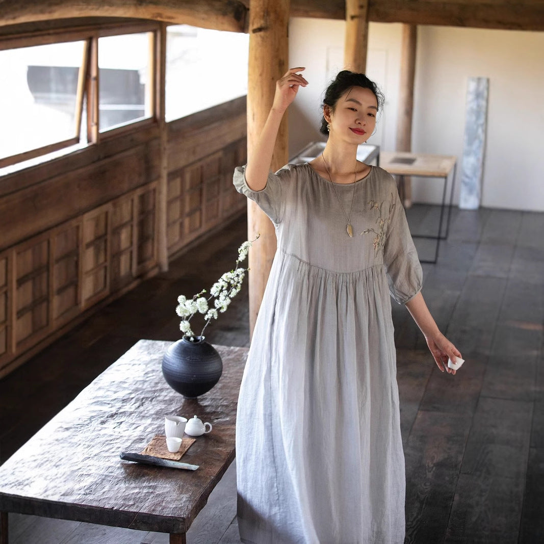 2025 spring and summer new product embroidery pure ramie gentle wind dress women's summer light and thin round neck loose long dress B0458