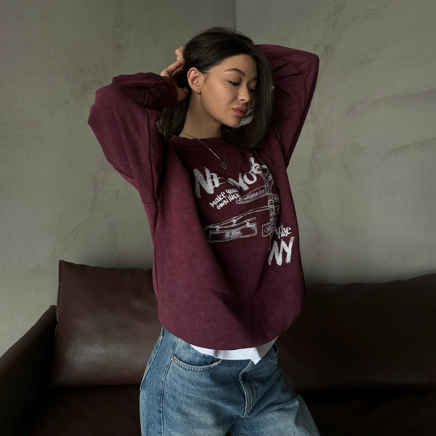 Spring  new retro printed sweater  loose round neck letter printed niche women's top