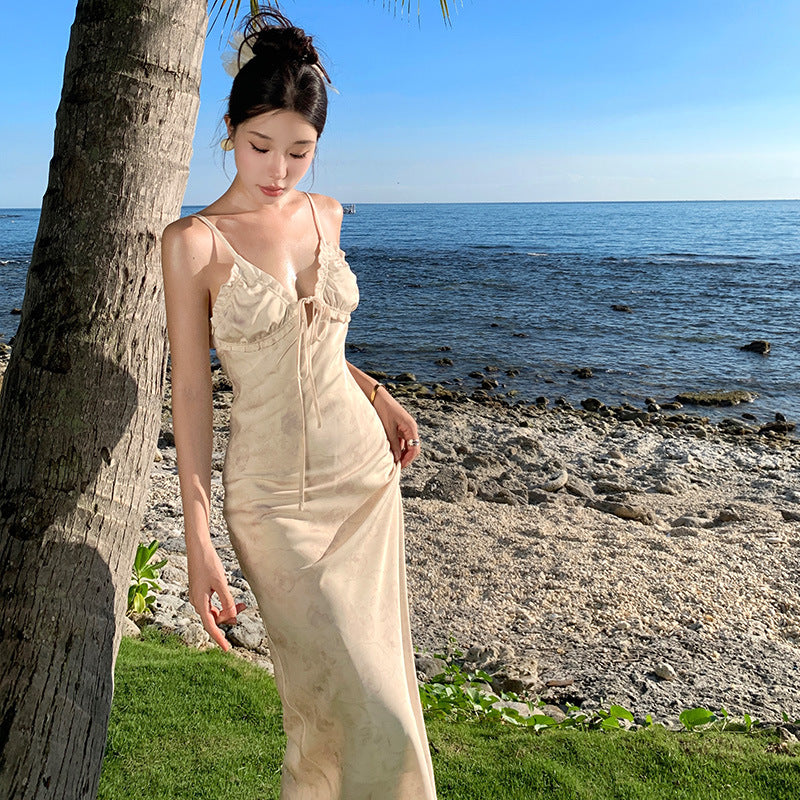 2025 Pure desire hottie halter suspender dress summer satin dress sexy waist thin seaside vacation dress