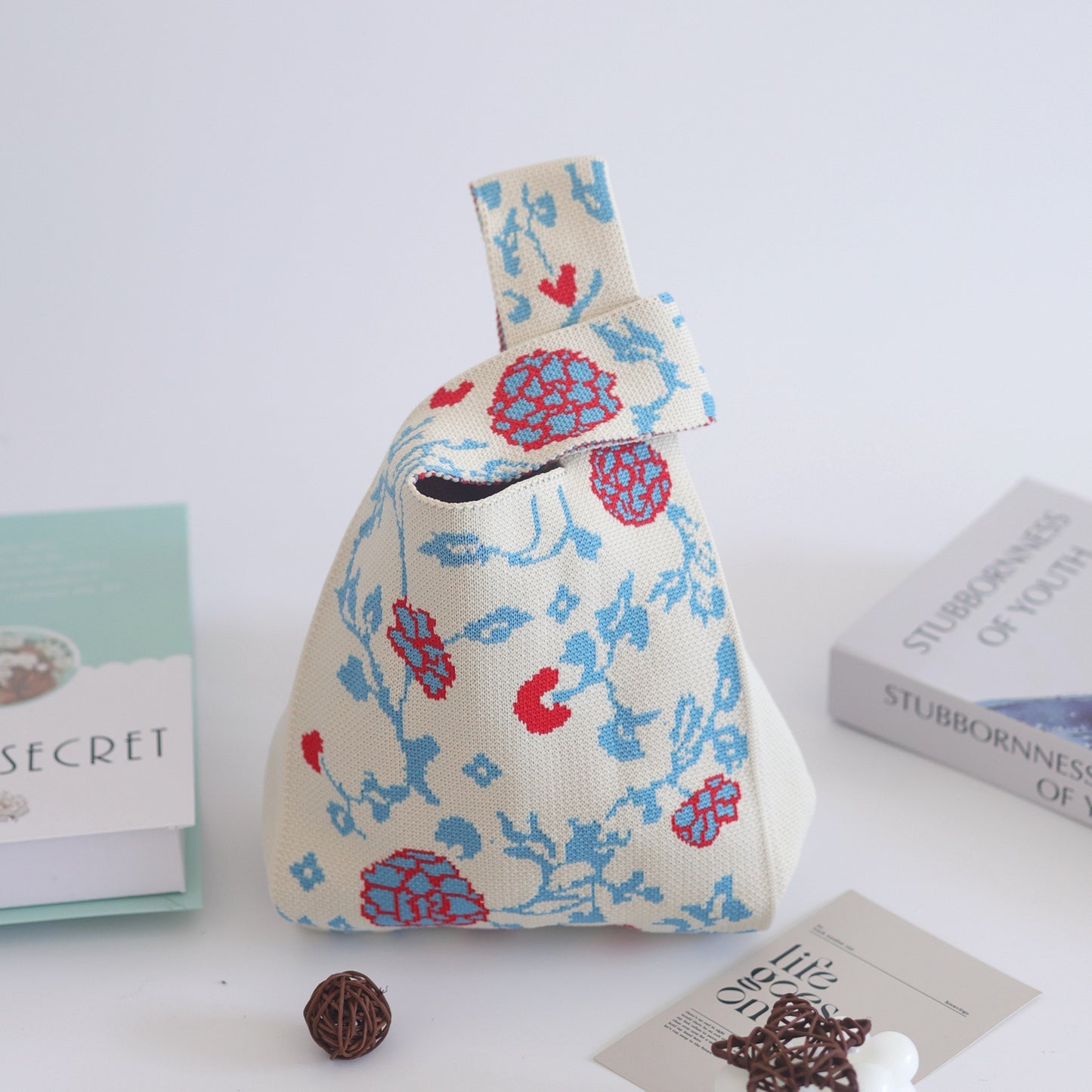 FLOWERSVERSE  INS Internet Hot New Handbag Women's Knitted Bag Japanese and Korean Style All-Match Hand Carrying Casual Tote Bag Factory Wholesale