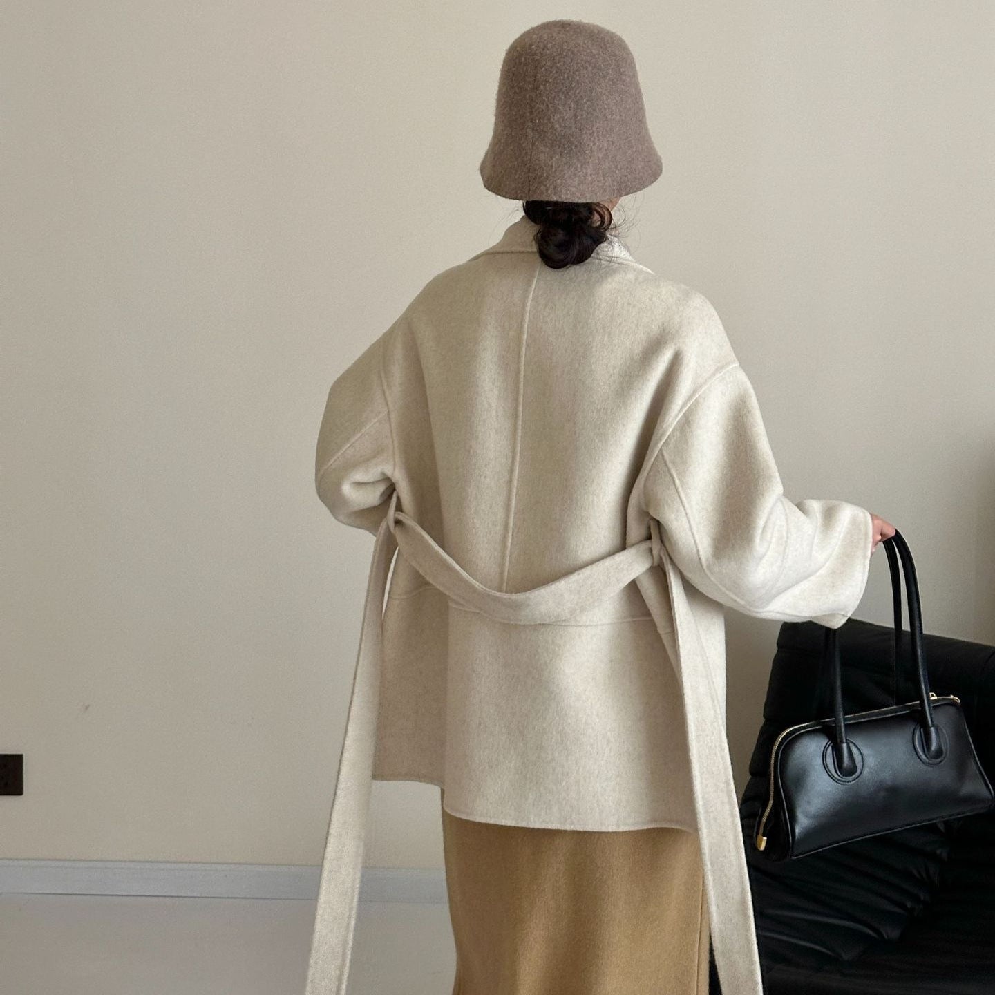 2025 Large lapel lace-up sleeves pearl accessories high-end double-sided wool coat woolen jacket women's warm autumn and winter