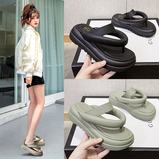 2025 new flip-flops women's fashion pinch slippers non-slip beach seaside ins tide summer sandals