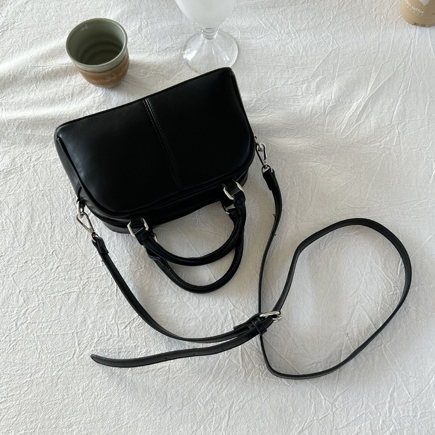 FLOWERSVERSE  Summer Popular Work Commuter Bag Texture Large Capacity Women's Handbag Retro Boston Bowling Bag