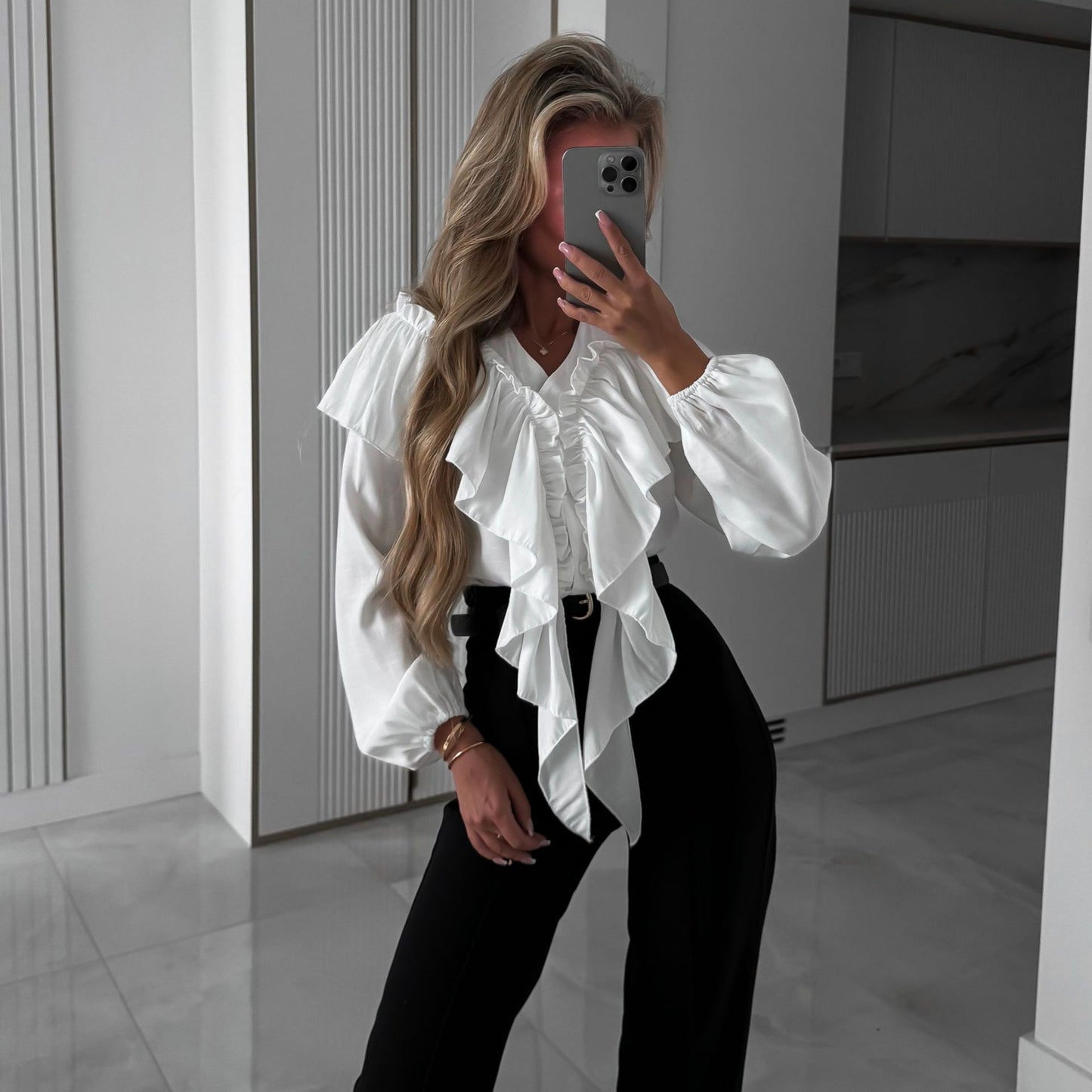 ruffle edge women's shirt slim-fitting V-neck long-sleeved workplace personalized white shirt women's high-end Popular trade model