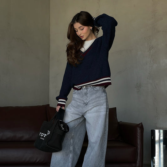 Stripes contrasting colors fashion ins wind sweater women's autumn and winter new V-neck long-sleeved pullover lazy loose knitted top women