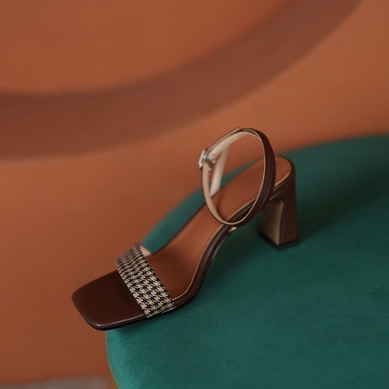 Amozae New Summer Womon Sandal Peep Toe Slingback Retro Plaid Buckle Female Slipper Fashion High Quality Simple Breathable Lady Shoe