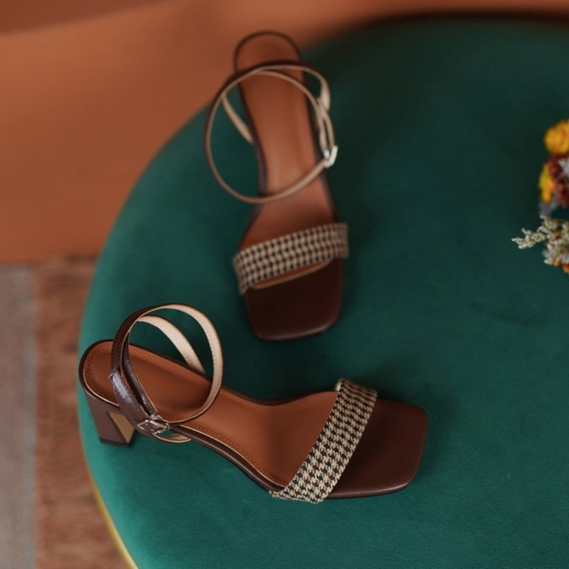 Amozae New Summer Womon Sandal Peep Toe Slingback Retro Plaid Buckle Female Slipper Fashion High Quality Simple Breathable Lady Shoe