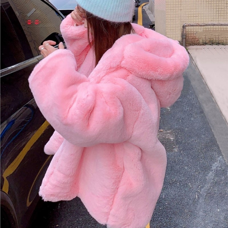 flowersverse Women Sweet Pink Fur Coats Female Winter Thick Warm Streetwears Korean Hooded Fashion Oversize Outerwears