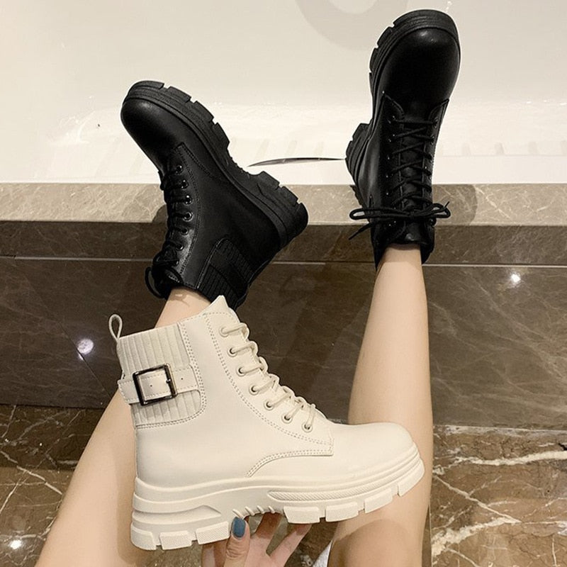 flowersverse New Women White Ankle Boot PU Leather Thick Sole Lace Up Combat Booties Female Autumn Winter Platform Shoes Rubber Cowboy Boots