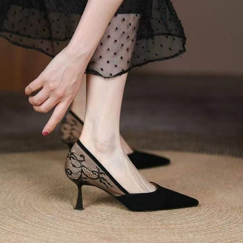 Amozae Lace Women's Stiletto Retro Pointed Splicing Thin Heel Ladies Pumps New   Fashion Shallow Mouth Female Single Shoes