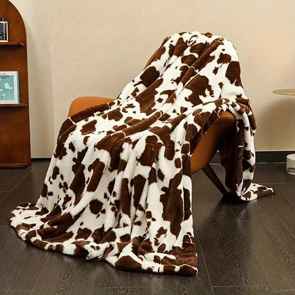 1pc Plush Cow Pattern Soft Flannel Blanket - Cozy Bedding Blankets & Throws for Cold Winter Nights - Perfect Gift for Family and Friends with Its Unique Design