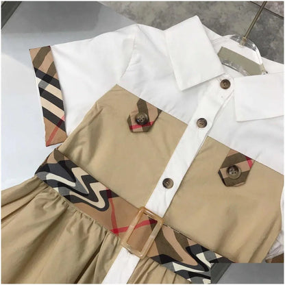 Girls Dresses 23Ss Princess Dress Short-Sleeved Kids Designer Clothes Lapel Lattice Splicing Belt Shirtdress Big Shirt Skirts Drop Del Dhnu8