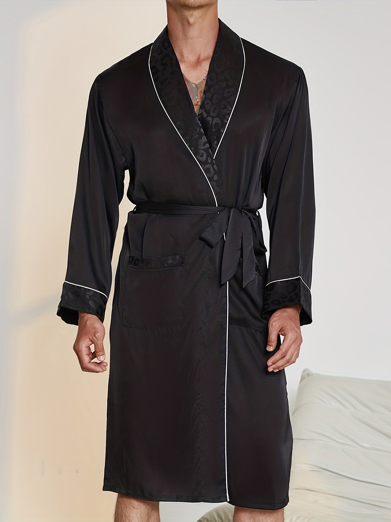 Men's Long Sleeve Bathrobe With Dark Leopard Print, Sleepwear For Spring And Summer