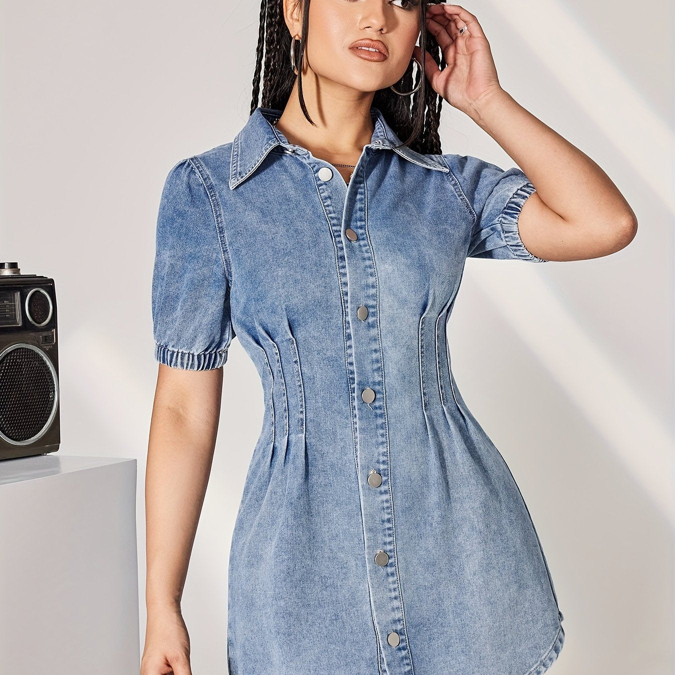 Elegant Ruffle-Waist Denim Dress for Women - Breathable, Versatile & Easy-Care with Short Sleeves, Ideal for Spring to Fall