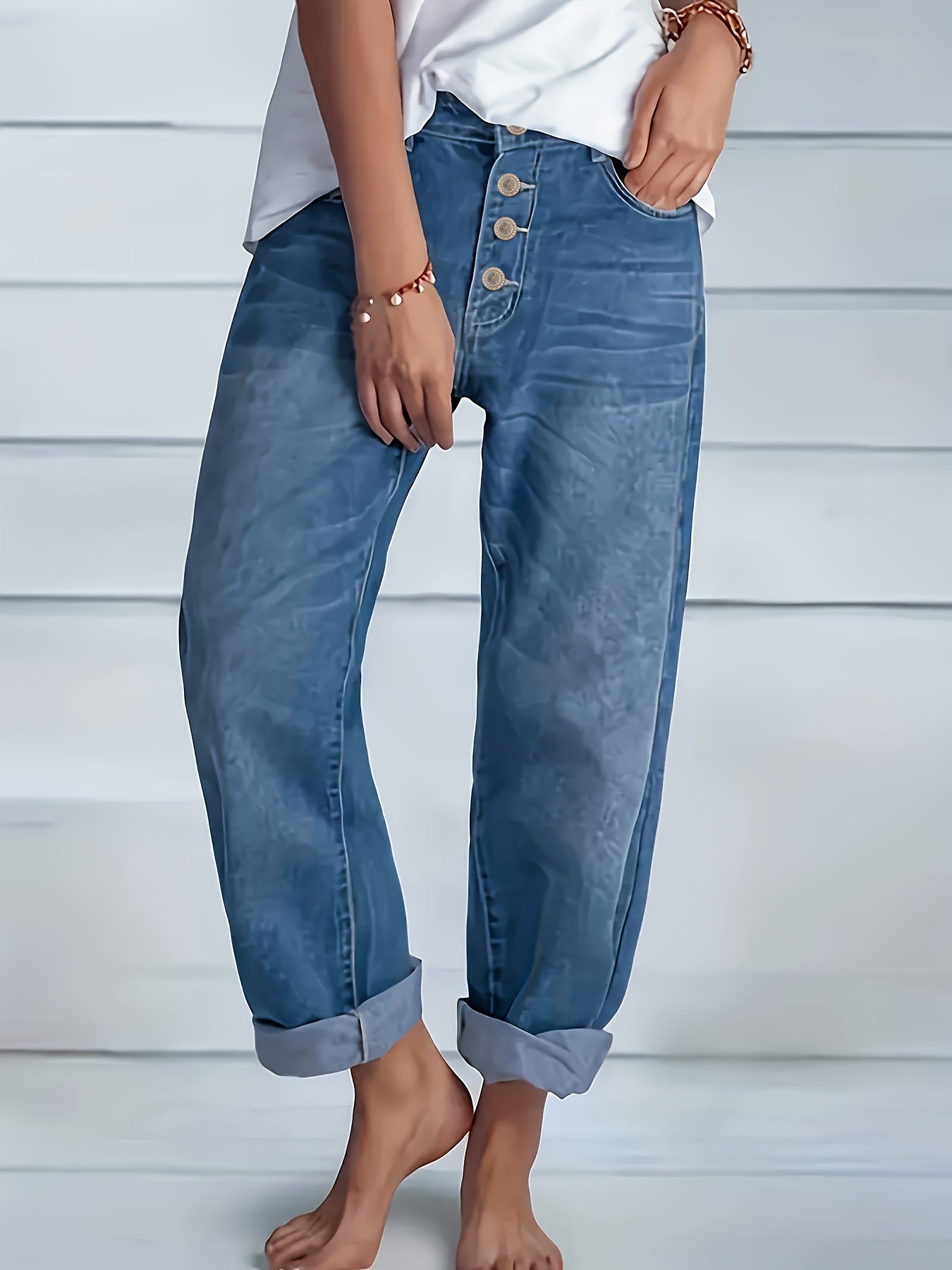 Plus Size Womens Loose Jeans - Comfortable & Stylish Single-Breasted Denim Pants - Straight Leg, Trendy Washed Blue, Modern Fit for Casual Everyday Wear