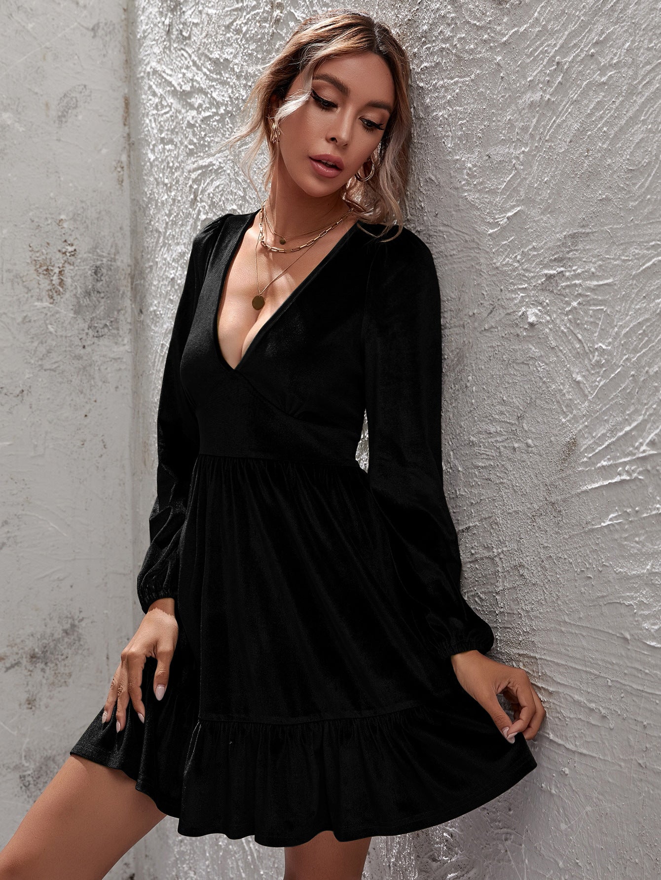 flowersverse Party Lantern Sleeve Velvet Loose V Neck Dress