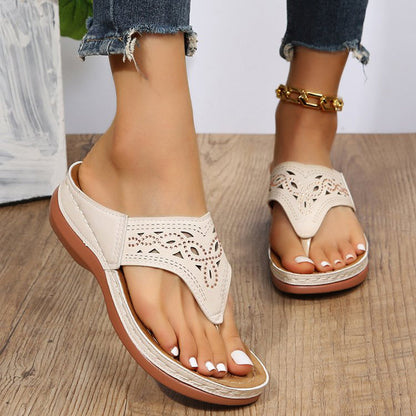 flowersverse Summer Beach Shoes: Clip Toe Wedge Sandals for Women's Flip Flops and Slippers