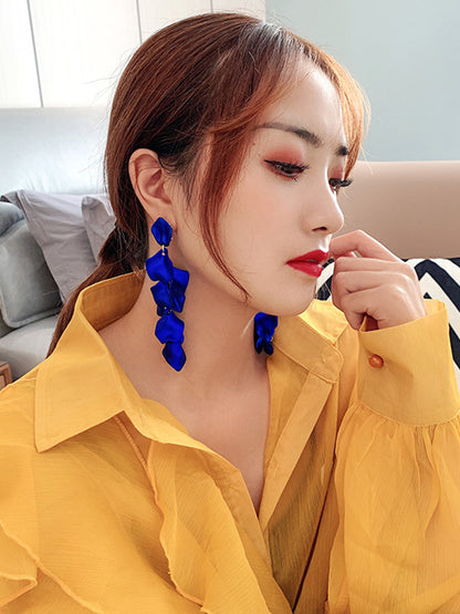 flowersverse Stylish Tasseled Acrylic Earrings Accessories