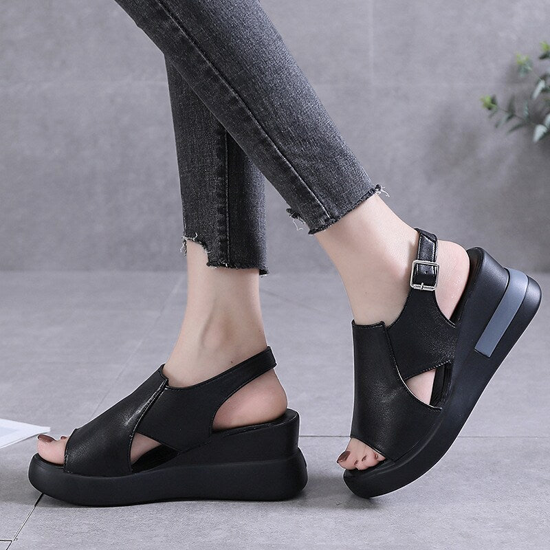 flowersverse Women's Sandals Wedge Heels Platform Sandals Ankle Strap Sandals Outdoor Daily Platform Wedge Heel Peep Toe Elegant Sexy PU Leather Buckle Solid Color Black Red Beige