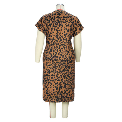 flowersverse Plus Size Women Leopard Print Round Neck Slit Dress