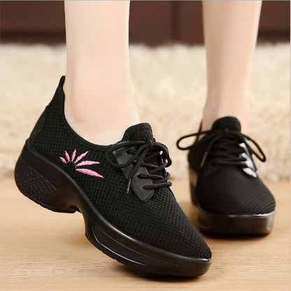 flowersverse Women's Dance Sneakers Hip Hop Practice Outdoor Breaking/Square Dance Flat Mesh Flat Heel Lace-up Black Red