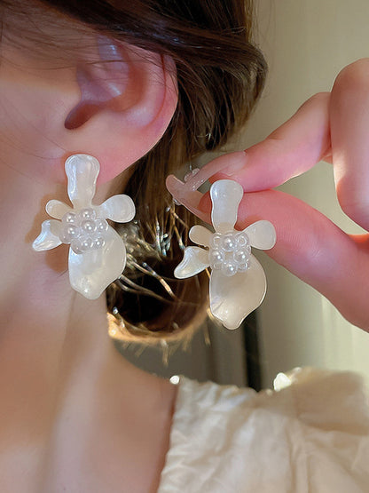 flowersverse Acrylic & Imitation Pearl Flower Shape Earrings Accessories