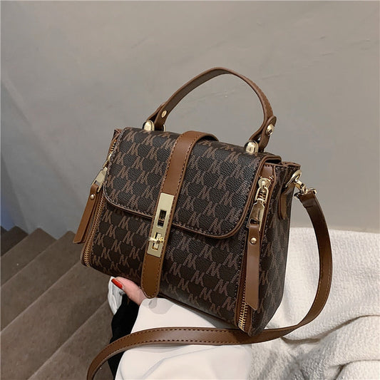 flowersverse Back to school Luxury Designer Letters Small Women Handbags Trend Fashion Brand Vintage Twist Lock Ladies Shoulder Crossbody Bags