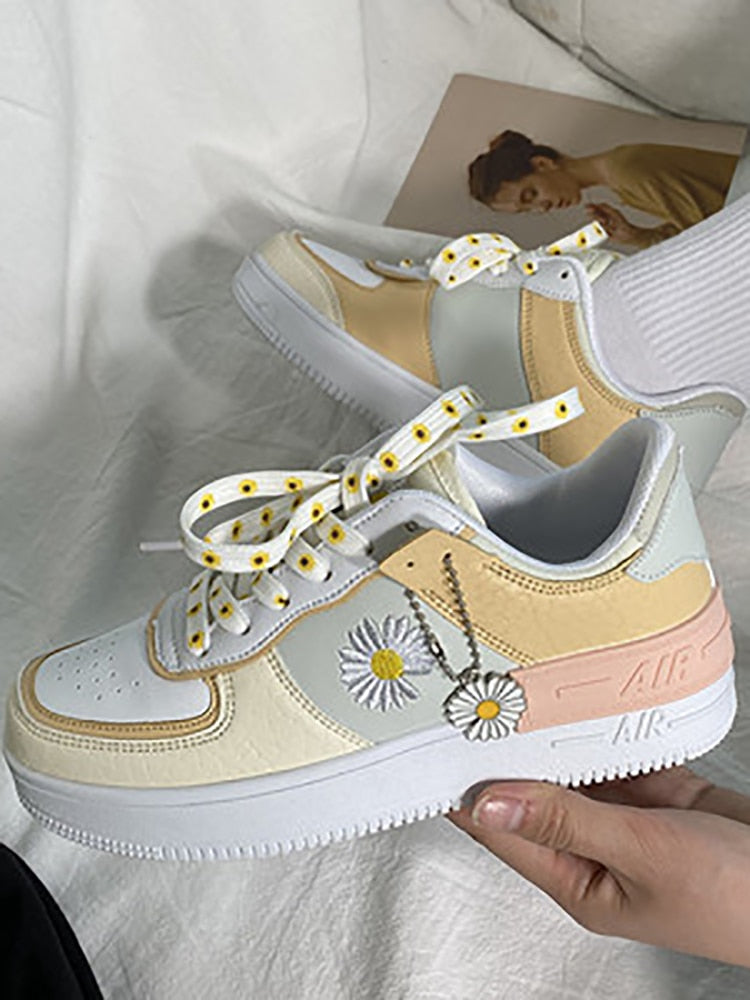 flowersverse New Fashion Summer Increased Outdoor Small White Women Flats Shoes Macarons Color Comfortable Breathable Sneakers