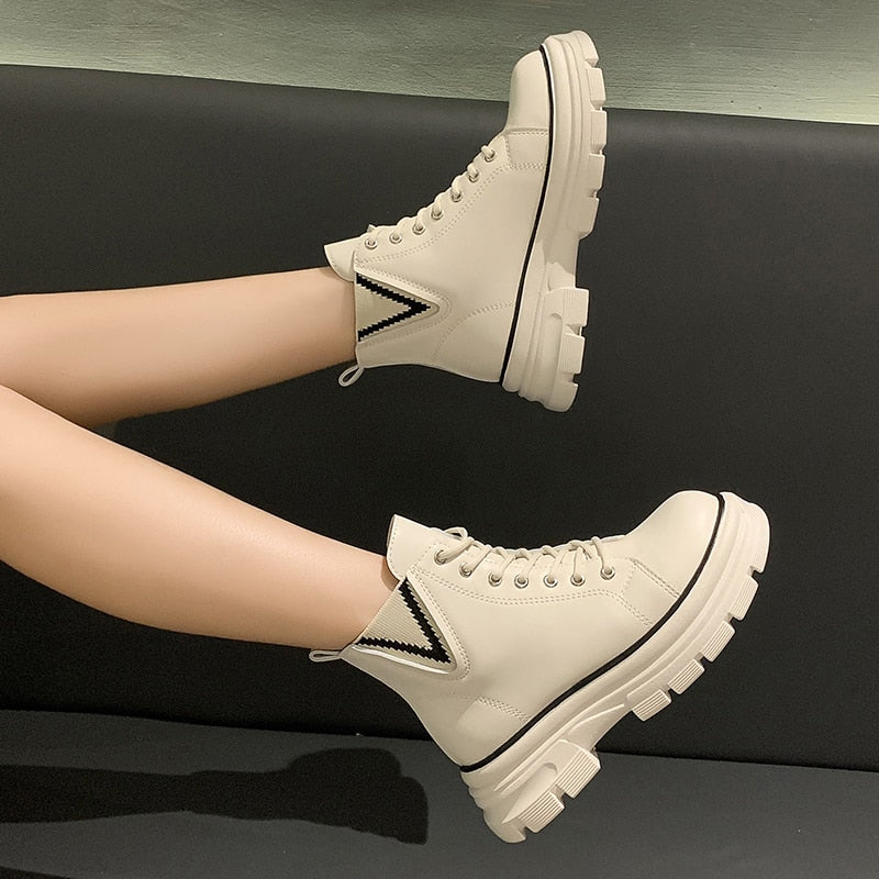 flowersverse Autumn Boots New Style Women Casual Shoes Platform Sneakers PU Leather Shoes Woman High Top White Shoes Tenis Feminino 0823