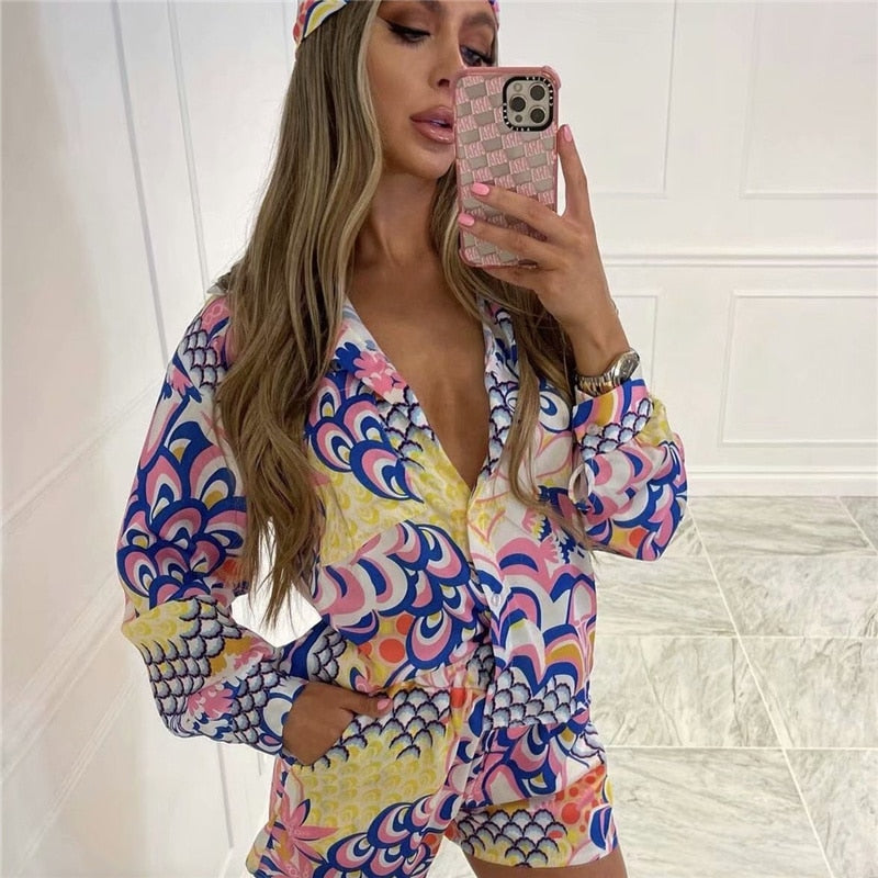 flowersverse 2Pcs Beach Styles Satin Sets Women Fashion Scenery Pattern Button-Down Shirts And Shorts  New Summer Casual Sets
