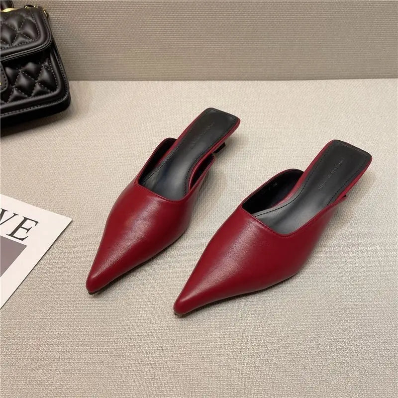 flowersverse- New Low Heel Slippers Summer Close Toe Outdoor Mules Casual Pumps Street Style Mum‘s Sandal Slip On Half Slippers Loafers