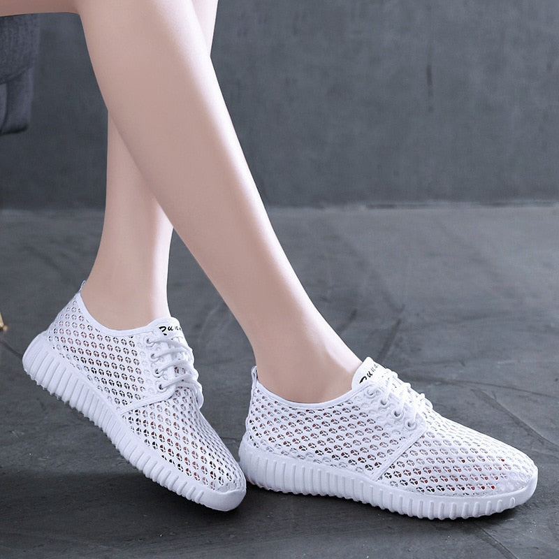 flowersverse Womens Shoes Hollow Out Breathable Lace Up Flats Breathable Mesh Lightweight Shoes Casual All-match Sneakers Zapatos De Mujer