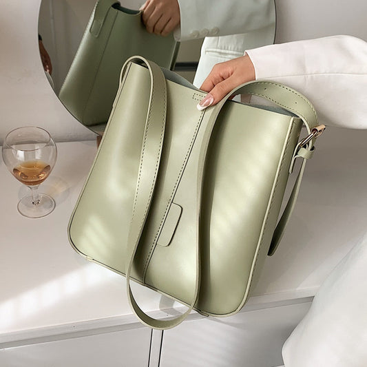 flowersverse Back to school Wide Strap Bucket Large Shoulder Bags For Women Trend Fashion Simple Solid Color Design Crossbody Ladies Handbags