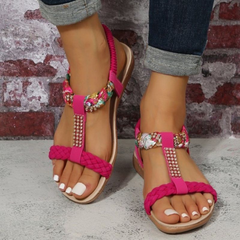 flowersverse Summer Flat Sandals for Women  Rhinestone Elastic Back Strap Gladiator Sandals Woman Comfortable Non Slip Beach Shoes