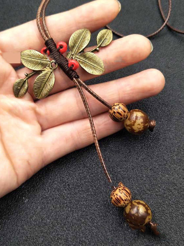 flowersverse Vintage Handmade Wood Geometric Leaf Necklace